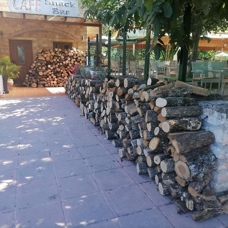 Nefeli Hotel Кожани Екстериор снимка