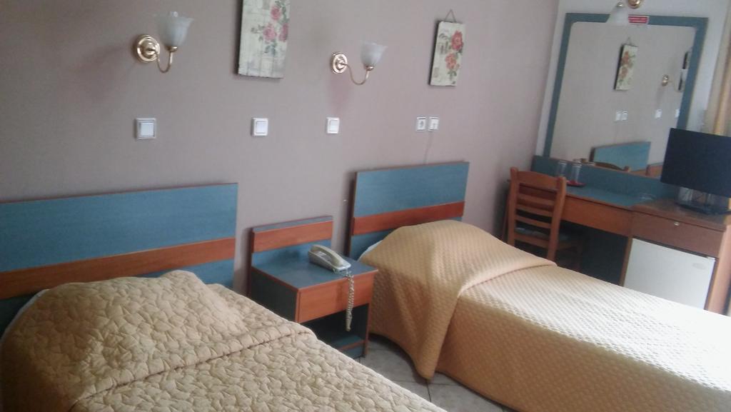 Nefeli Hotel Кожани Екстериор снимка