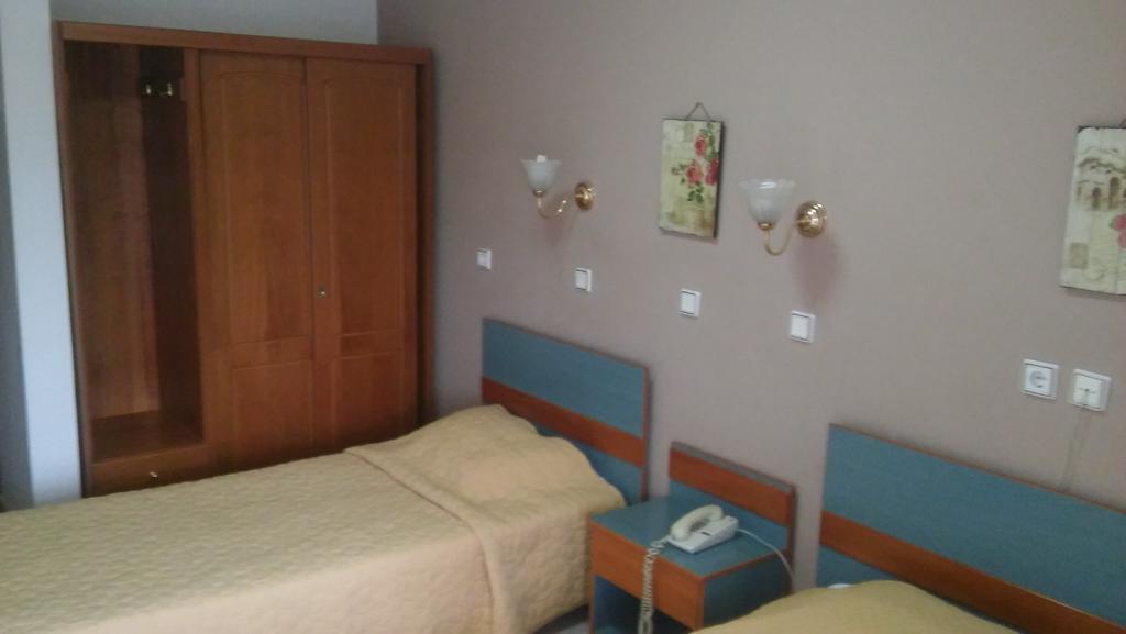 Nefeli Hotel Кожани Екстериор снимка