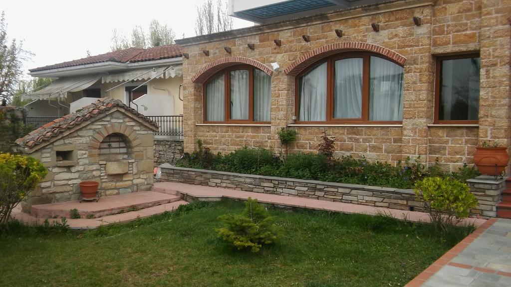 Nefeli Hotel Кожани Екстериор снимка