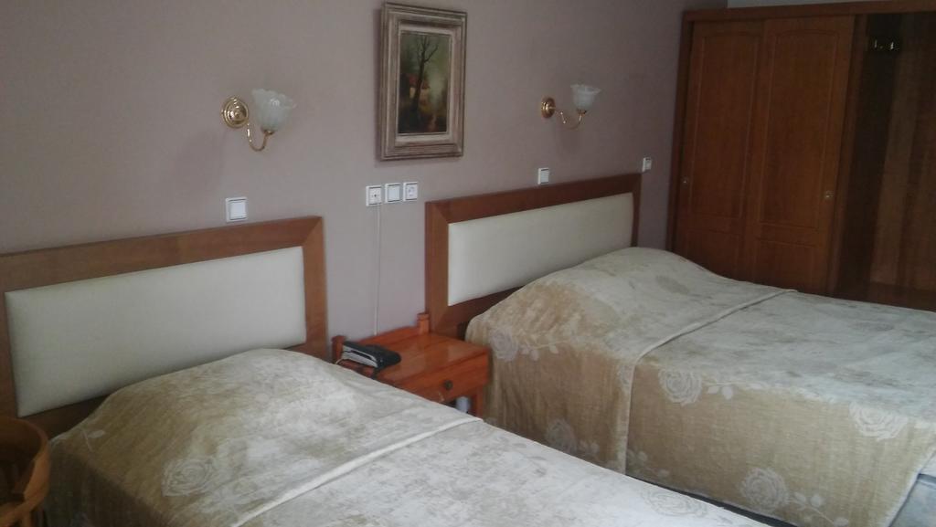 Nefeli Hotel Кожани Екстериор снимка